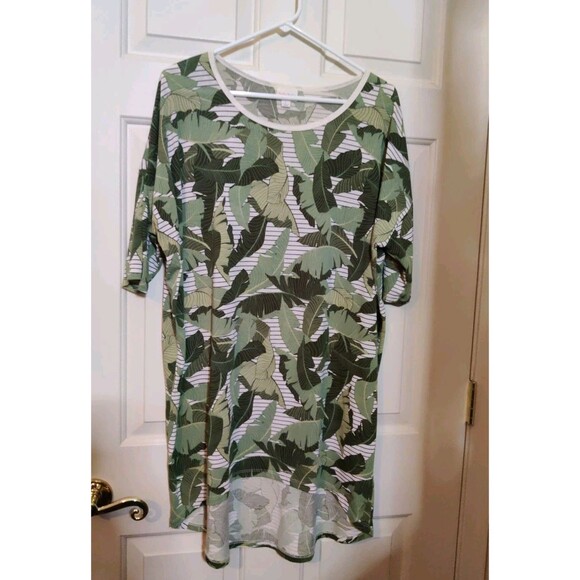 Lularoe Lot of 5 Top Shirt Size Large Short Sleeve Solid & Prints Pullover - Picture 2 of 14